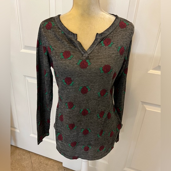 No Boundaries Tops - $5 BLOUSE. NEW WITH TAGS. SIZE L. $5 IF BUNDLED